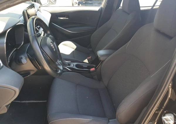 Toyota Corolla cena 88900 przebieg: 84015, rok produkcji 2019 z Warszawa małe 232